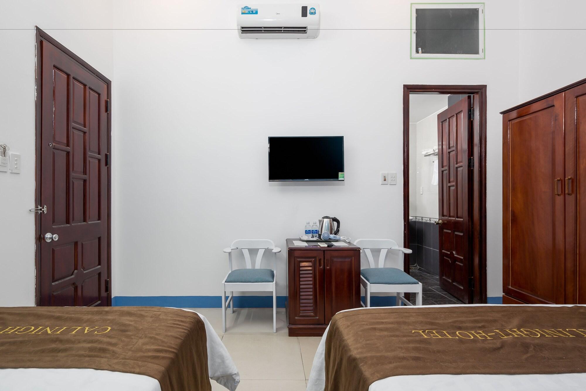 Cali Night Hotel Da Nang Exterior photo